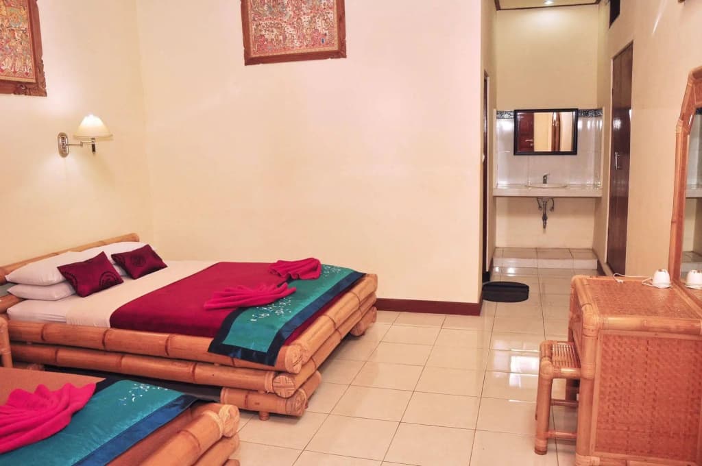 Nick's Homestay - photo 4