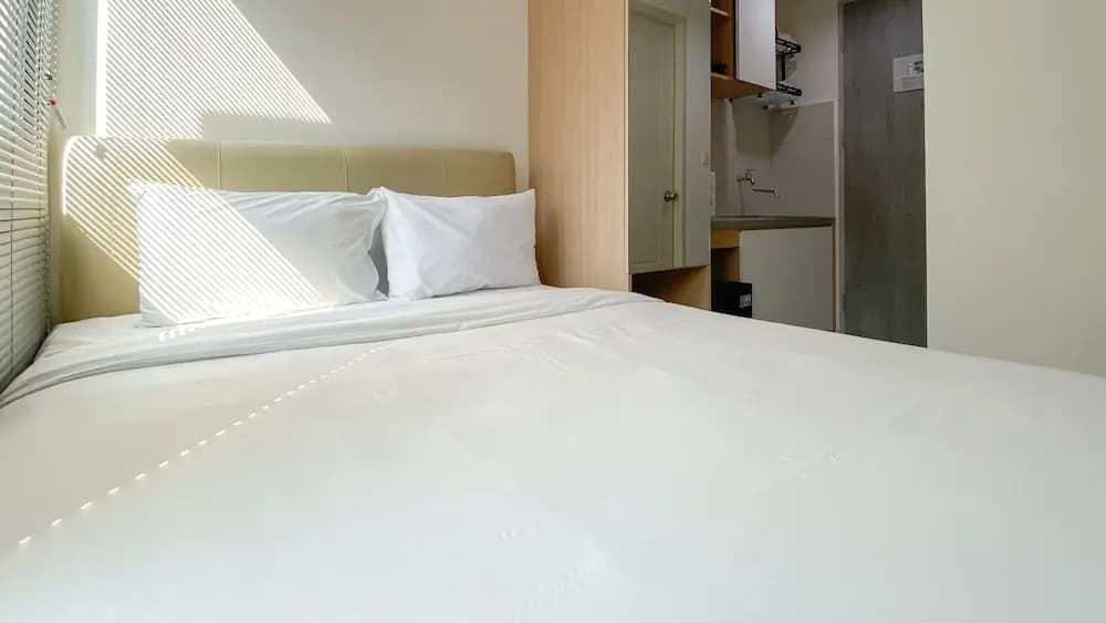 Cozy And Simply Studio Room At Osaka Riverview Pik 2 Apartment - main photo