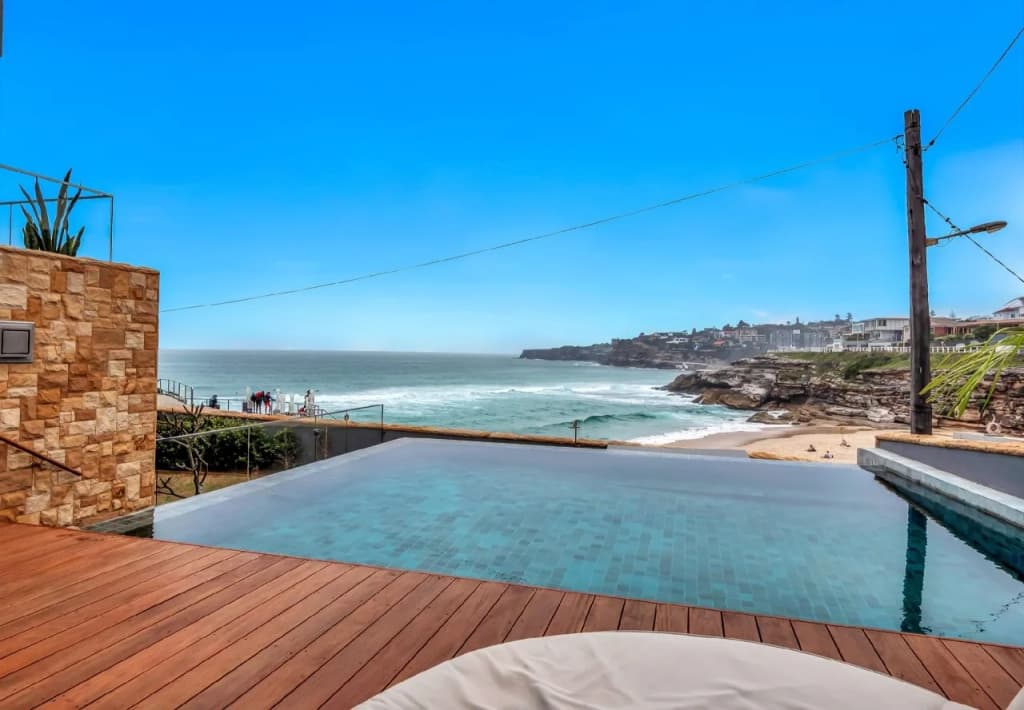 Tamarama Apartments - photo 9