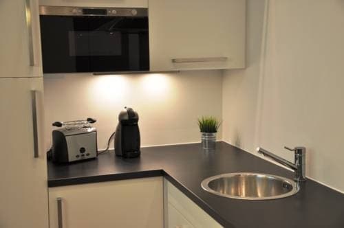 Bluedanube Apartments - Nestroy - photo 10