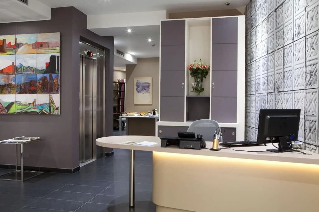 Serotel Suites - photo 36