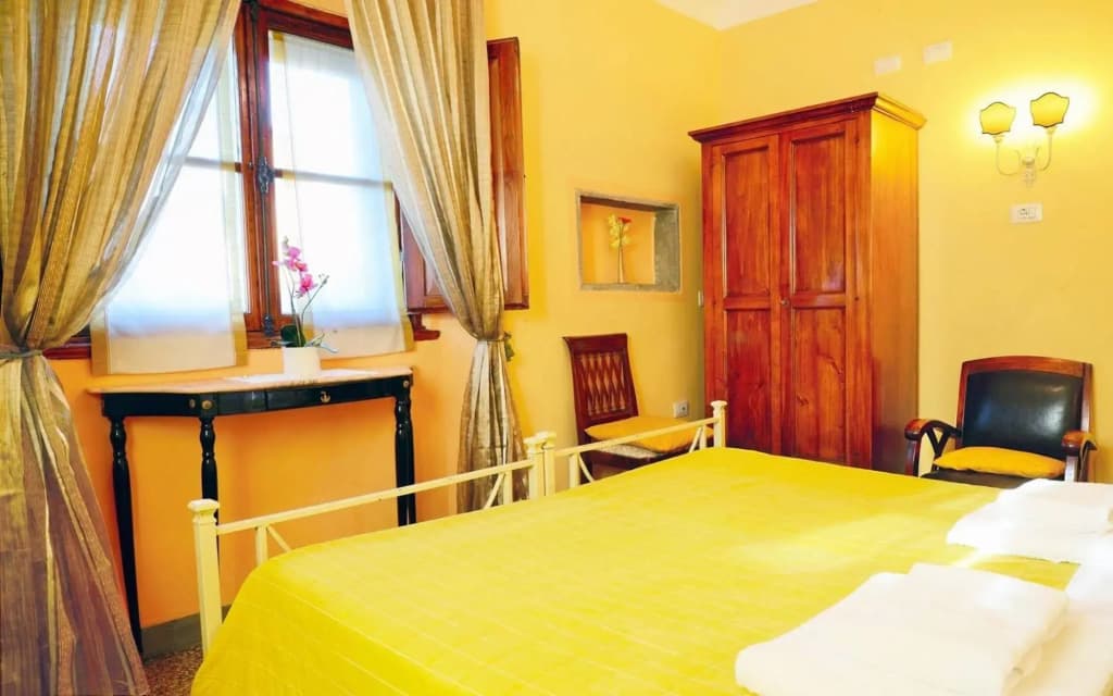 Sani Tourist House - photo 5