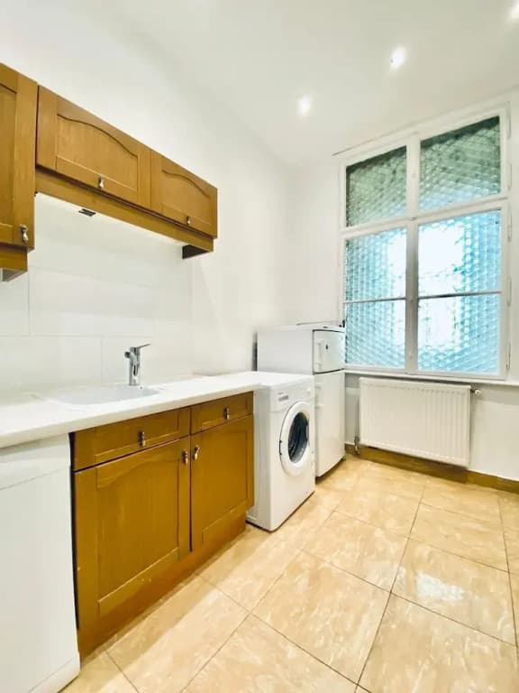 Bright 2BR Apartment Near Westbahnhof - photo 13