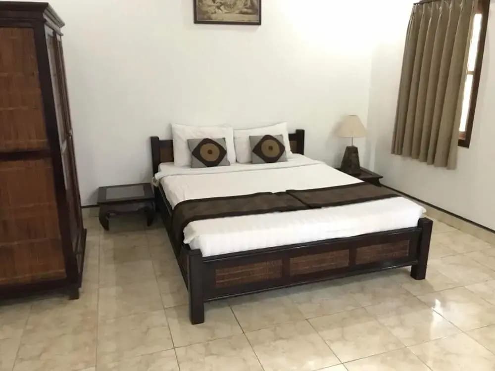 Suastika Bed and Breakfast - photo 18