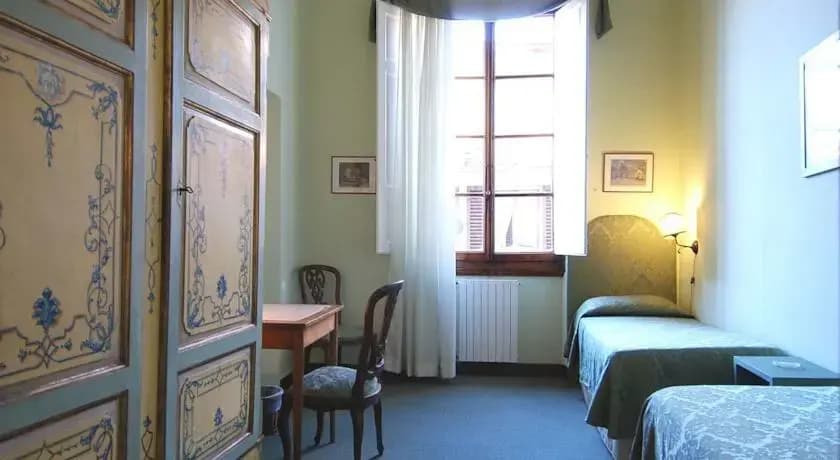 Arrighetti - photo 2