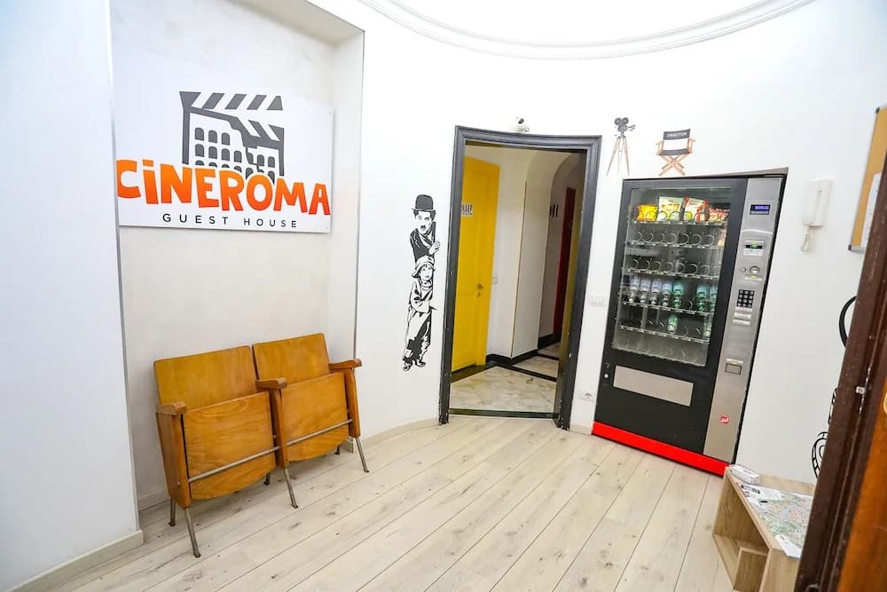 Cineroma Guesthouse - photo 1