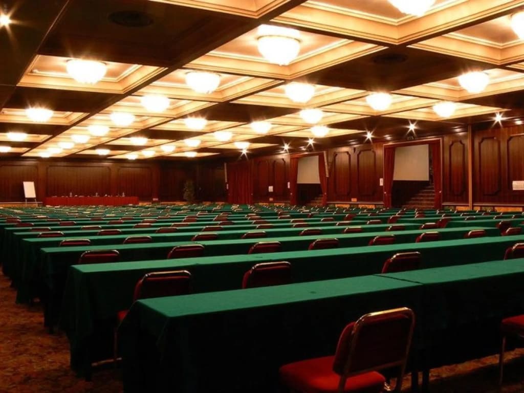 Russott Hotel - photo 11