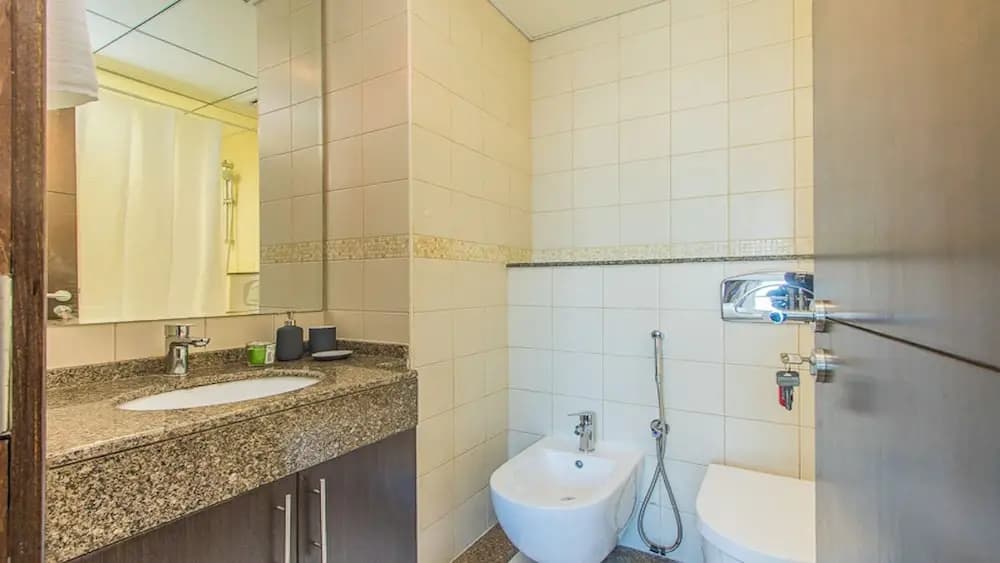 DHH - Bay Central West - photo 7