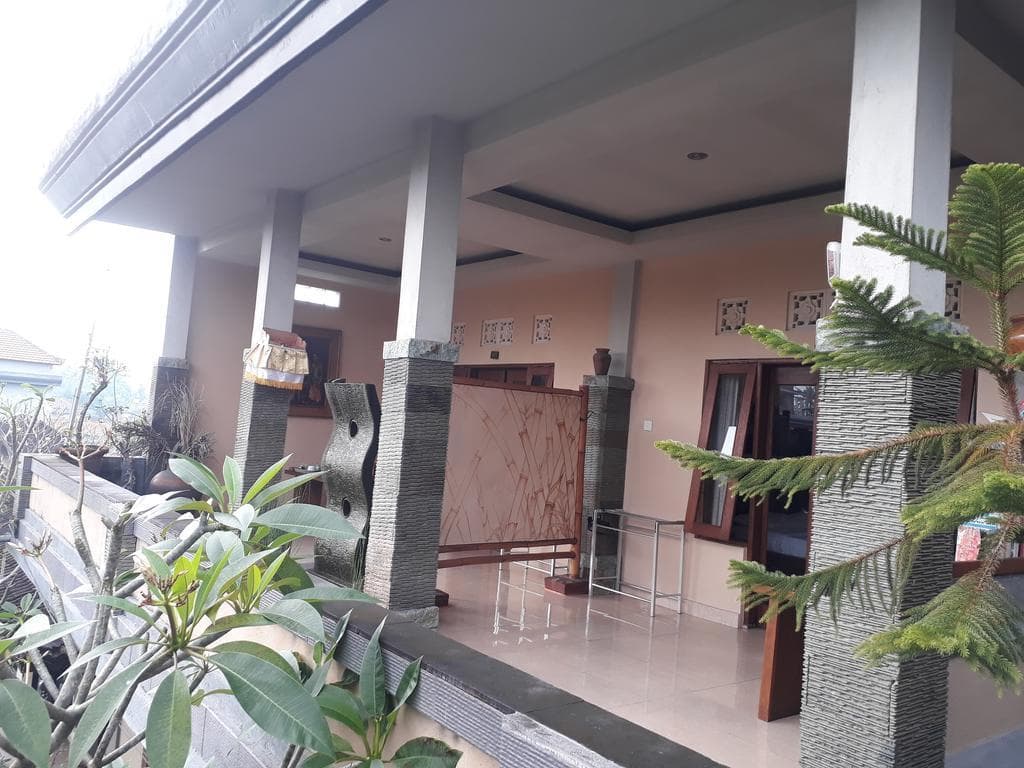 Adi House Homestay - photo 10