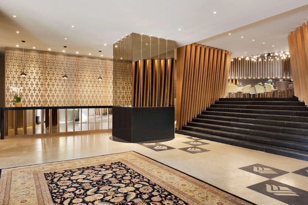 Zeus Wyndham Grand Athens Hotel - photo 14