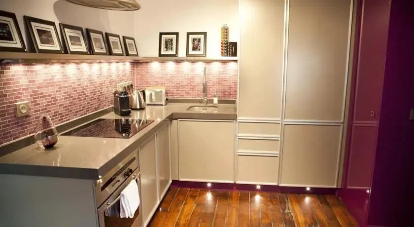 Luxurious apartment, near Louvre at the heart of Paris - photo 10