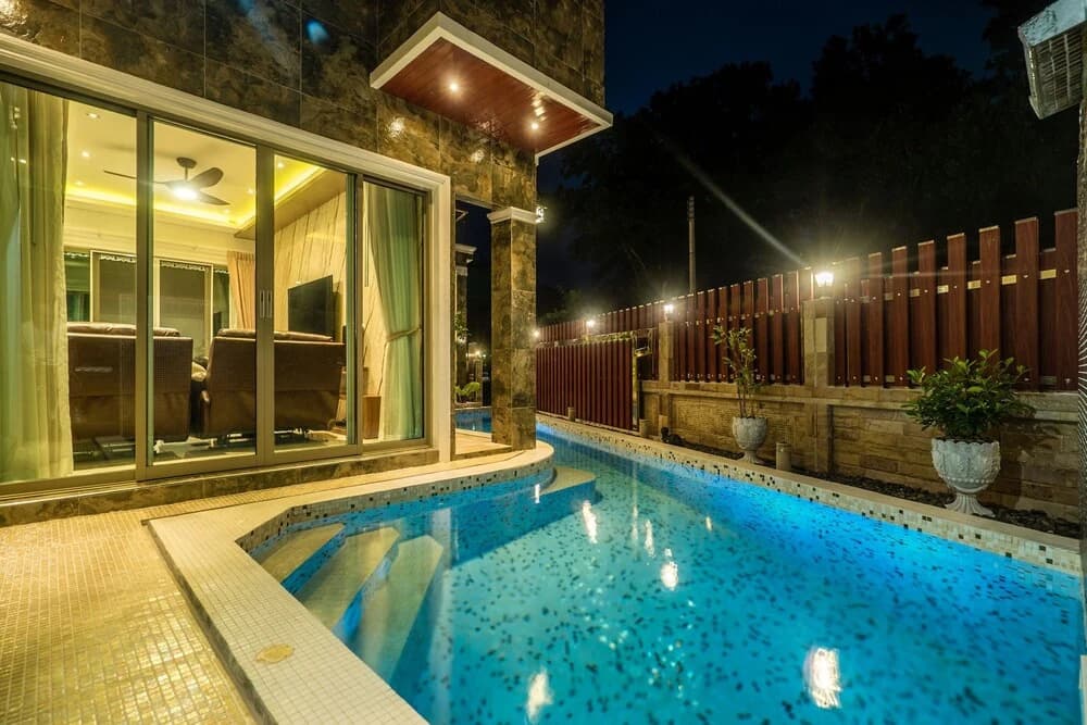 Exclusive Villa Stan with Top Amenities - photo 13