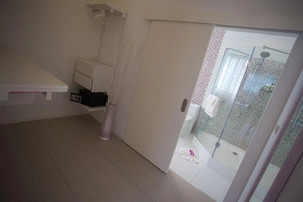 Blissful Tropical Stay at SeaLaVie Villa - photo 10