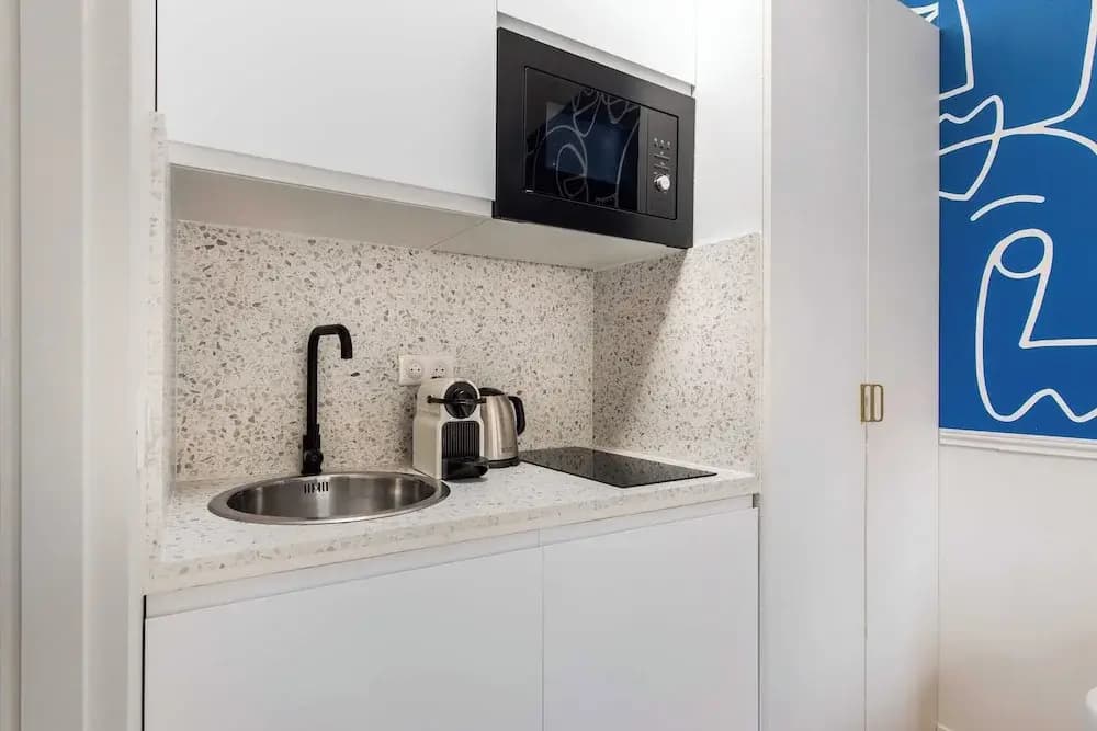 Modern Studio - 2P - Pigalle/sacre-coeur - photo 7