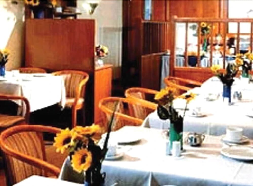 City Partner Hotel Astoria - photo 11