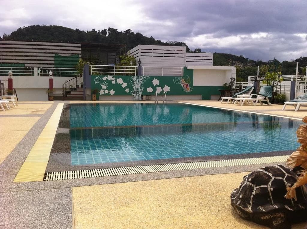 Santi White House Patong Hotel - photo 6