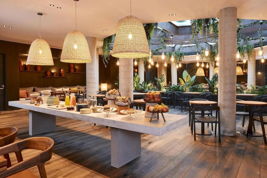Le Bellune Paris Hotel & Spa - photo 23