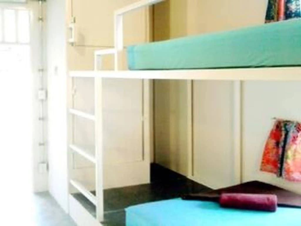 Glur Hostel - photo 12