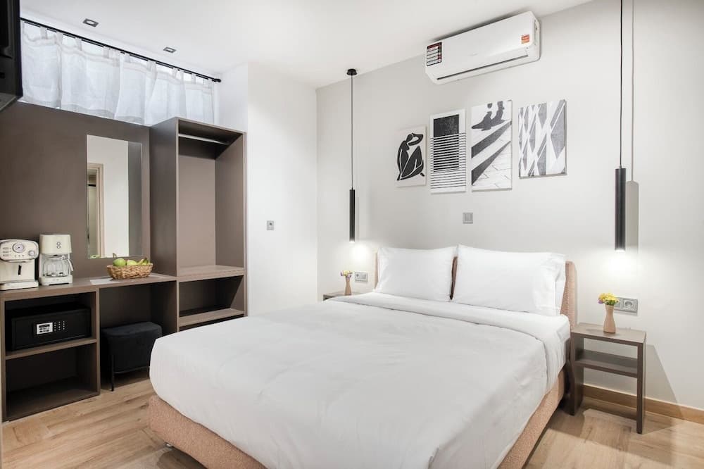Athenian Heart Suites - photo 2