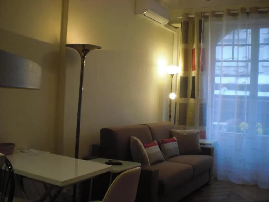 Studio Carré d'Or, à 50 m de la plage et du Négresco - photo 5