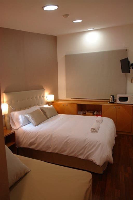 Hostal Cel Barcelona - photo 11