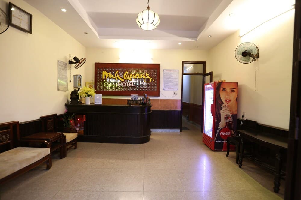 Minh Quang Hotel - photo 2