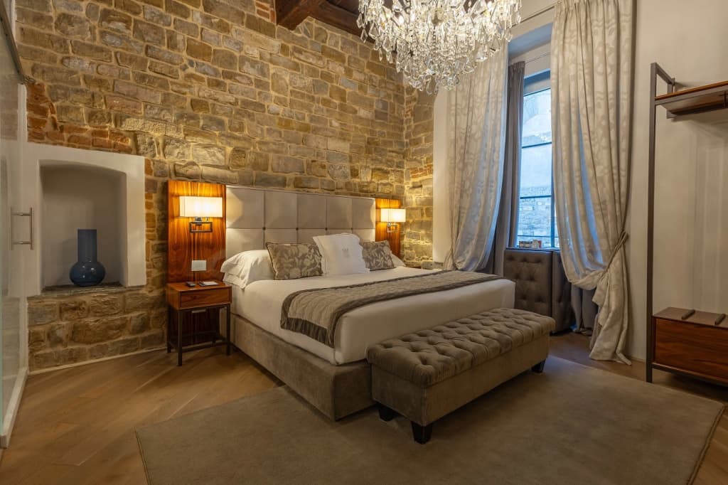 Donati Luxury Tower Suites - photo 19