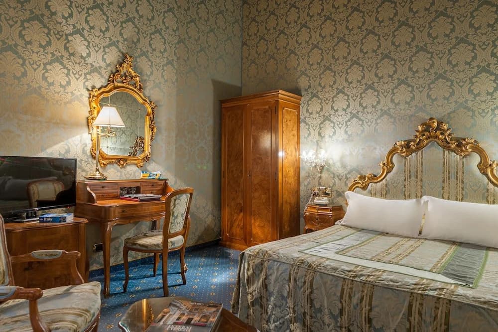 Hotel Al Ponte Antico - photo 10