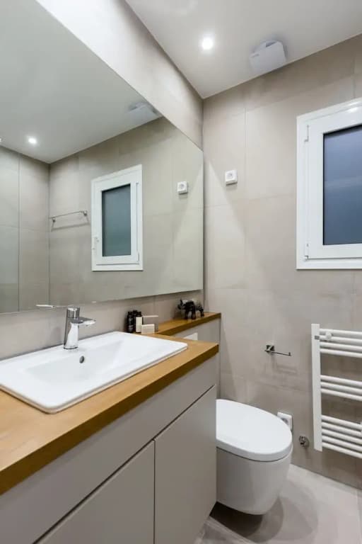 Serene 1 BR Apartment in Koukaki - photo 13