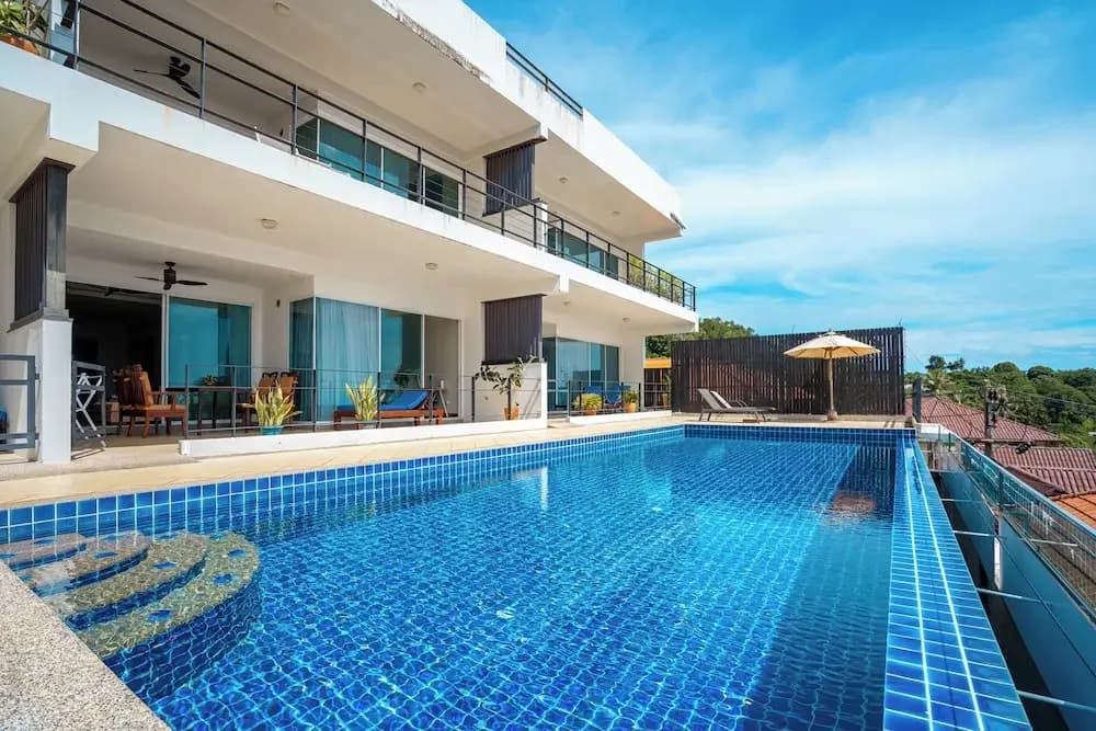 Hillside Seaview Residence - photo 11