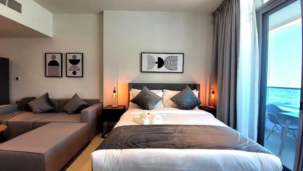 Pristine Studio with Canal View - 703 - photo 4