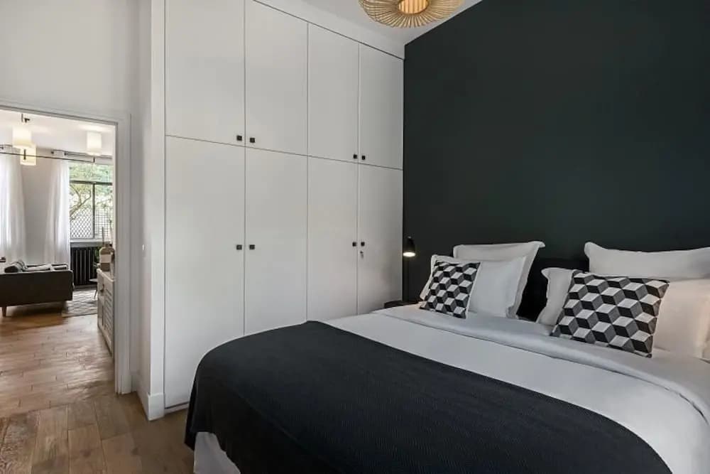 Saint Germain Bon March Chic Three Bedroom - photo 23