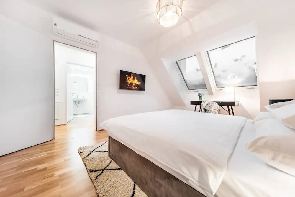 Relaxing Penthouse With Panoramic View And Terrace - photo 2