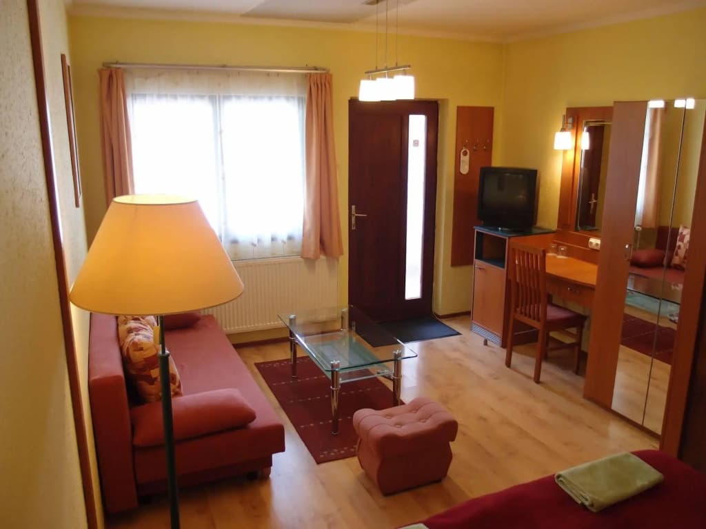 Hotel Oswaldo - photo 2