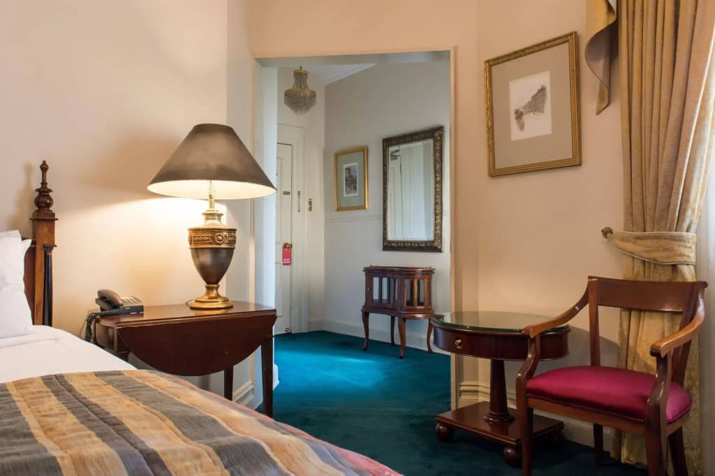 Manor Boutique Hotel - photo 5