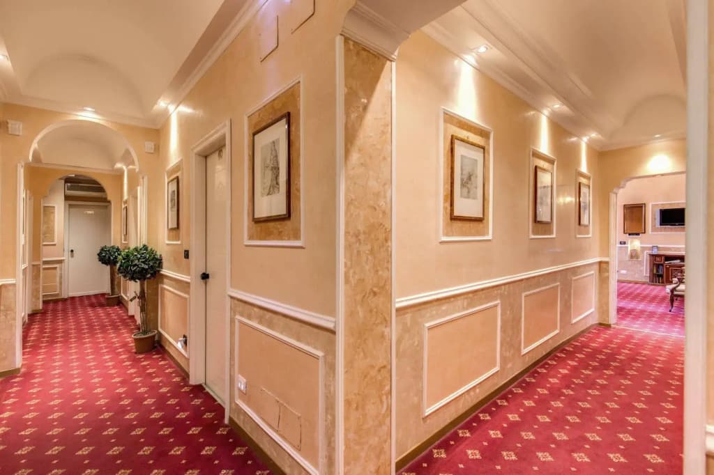 Hotel Martini - photo 18