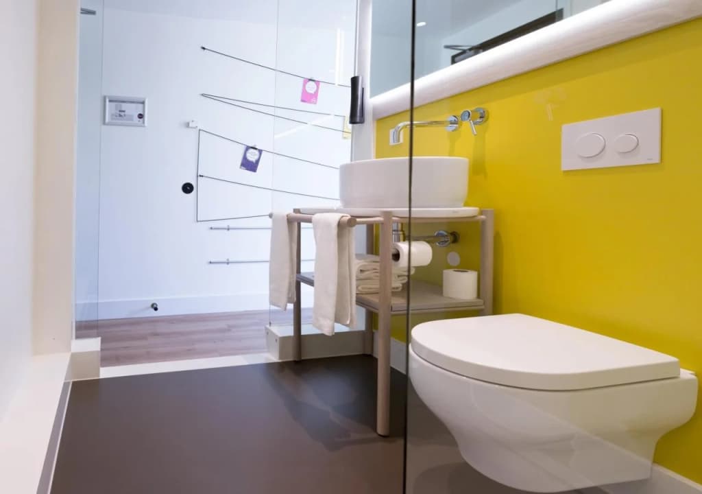 Qbic Hotel Amsterdam WTC - photo 7