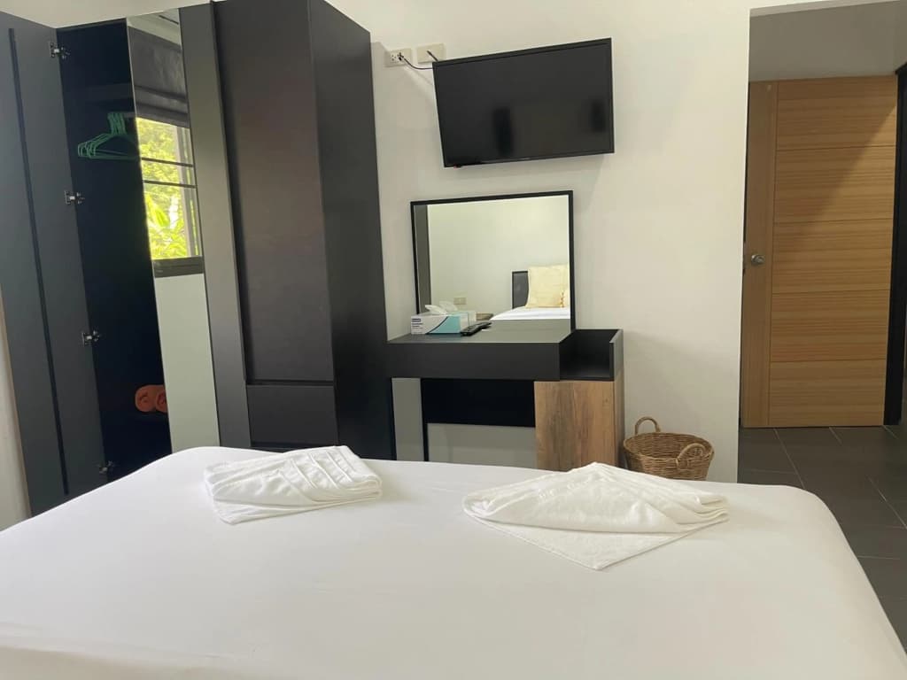 Hotel Lotus Bleu - photo 4