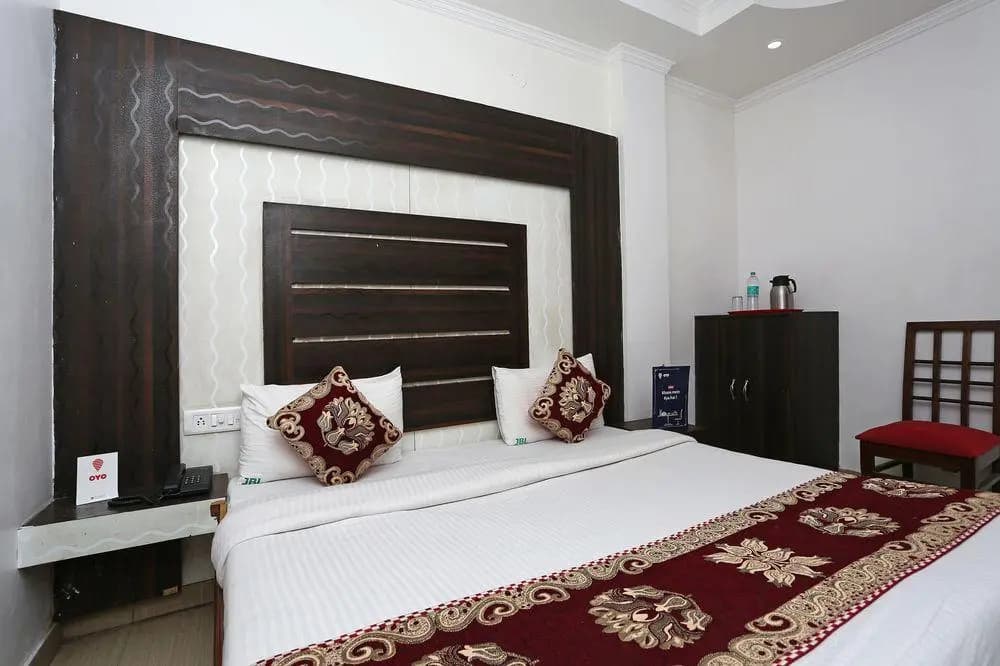 OYO 9042 Hotel BalaG - photo 7