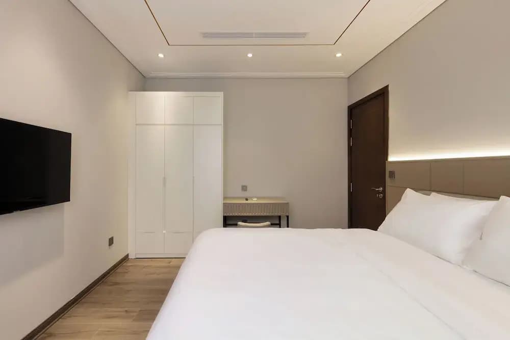 Otis Apartment - photo 2