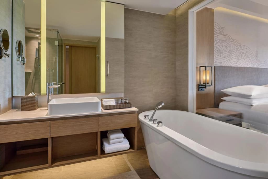 Phuket Marriott Resort & Spa, Merlin Beach - photo 9