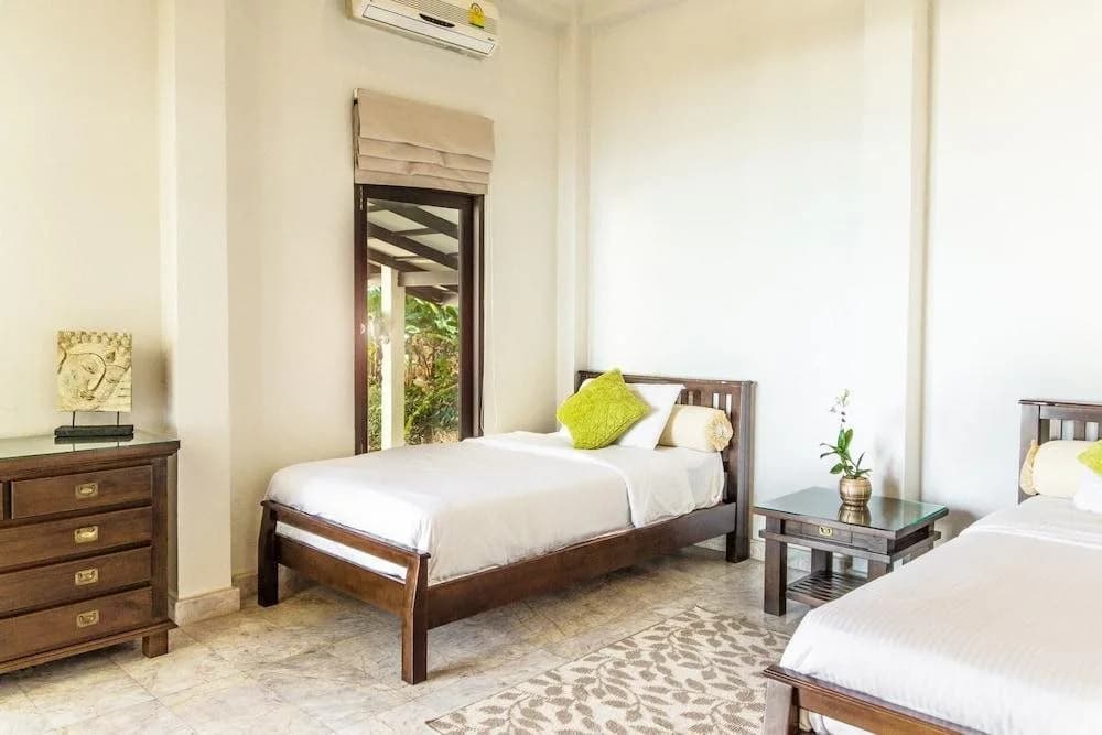 Jungle Emerald Rock Luxury Villa - photo 3