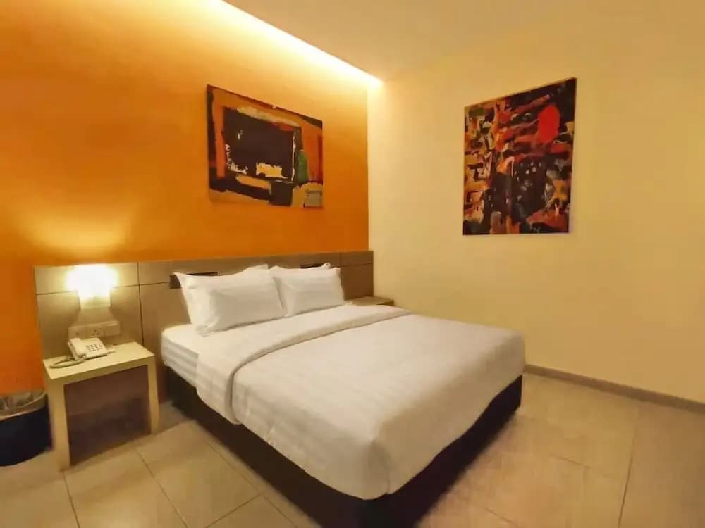Kluang Riverview Hotel - photo 4