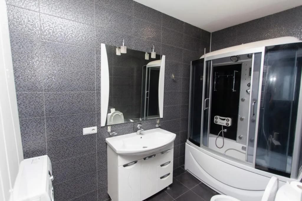 Tbilisi City Center Luxury Apartment #14 - photo 4