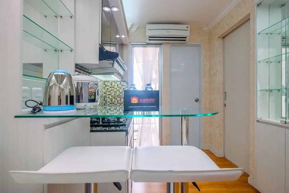 Cozy Stay 2BR Bassura City Apartment - photo 1