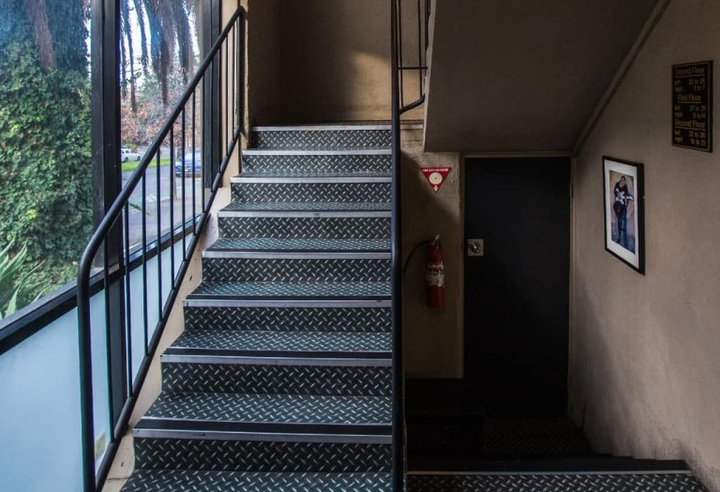Albert Heights Serviced Apartment - photo 4