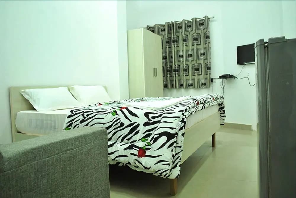 BIR Home Stay - photo 5