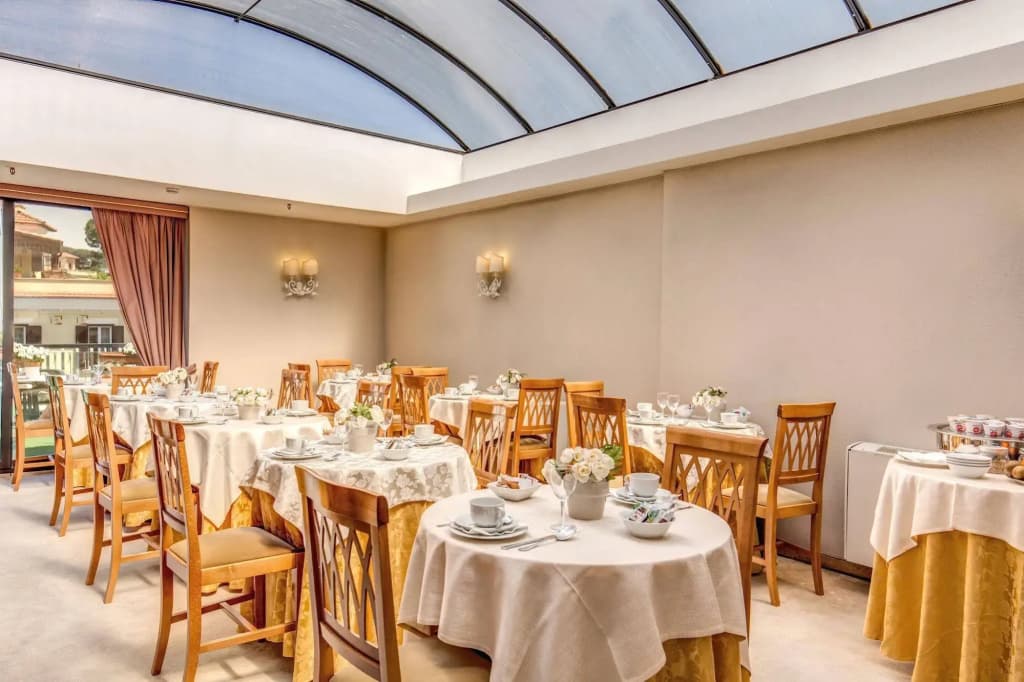 Hotel Farnesina - photo 13