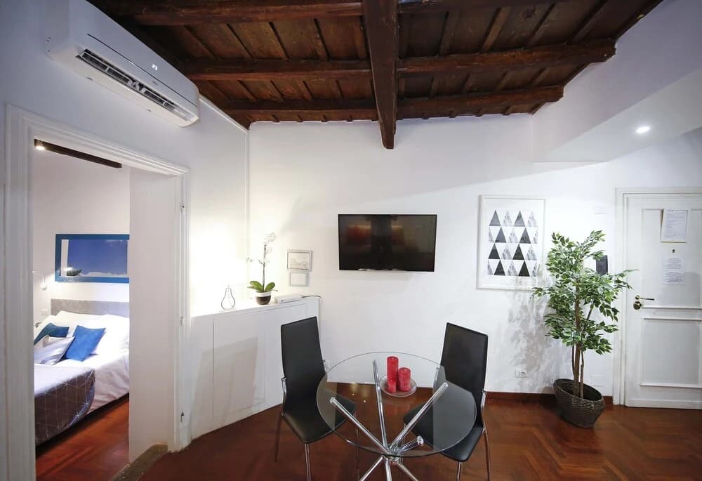 Spanish Steps Studio - photo 4