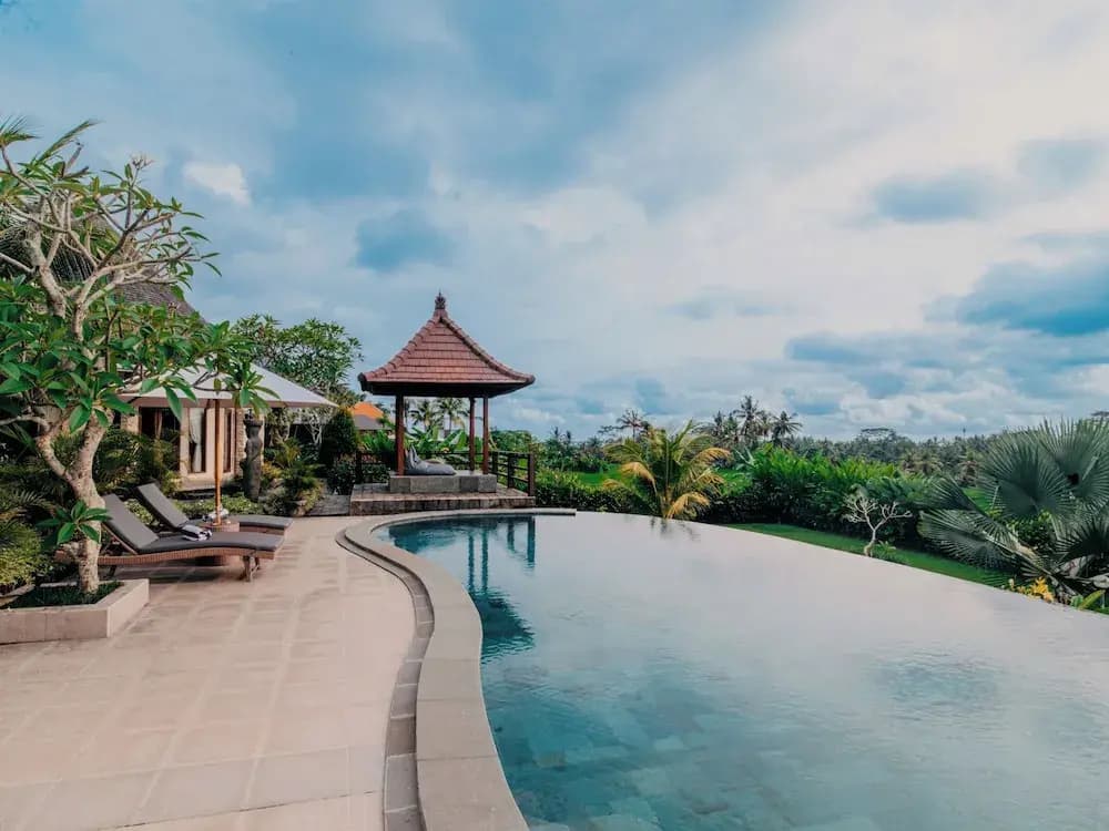 Silver Rooster Villa Ubud - photo 16